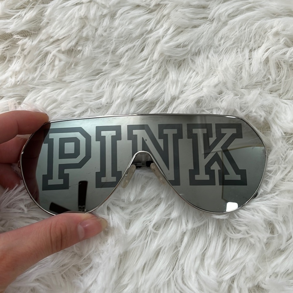 Victoria’s Secret PINK Designer sunglasses